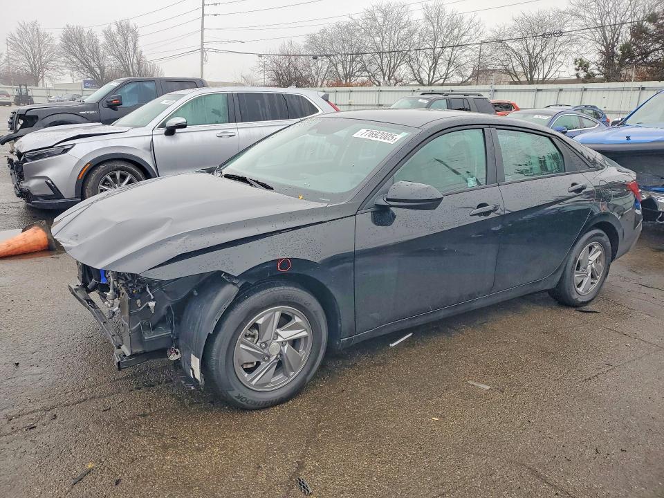 2025 Hyundai Elantra se