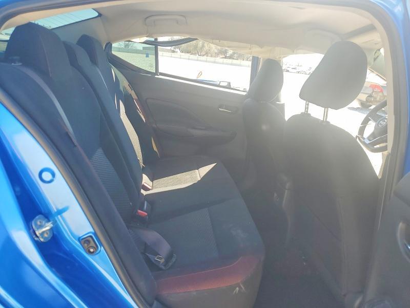 2024 Nissan Versa sr