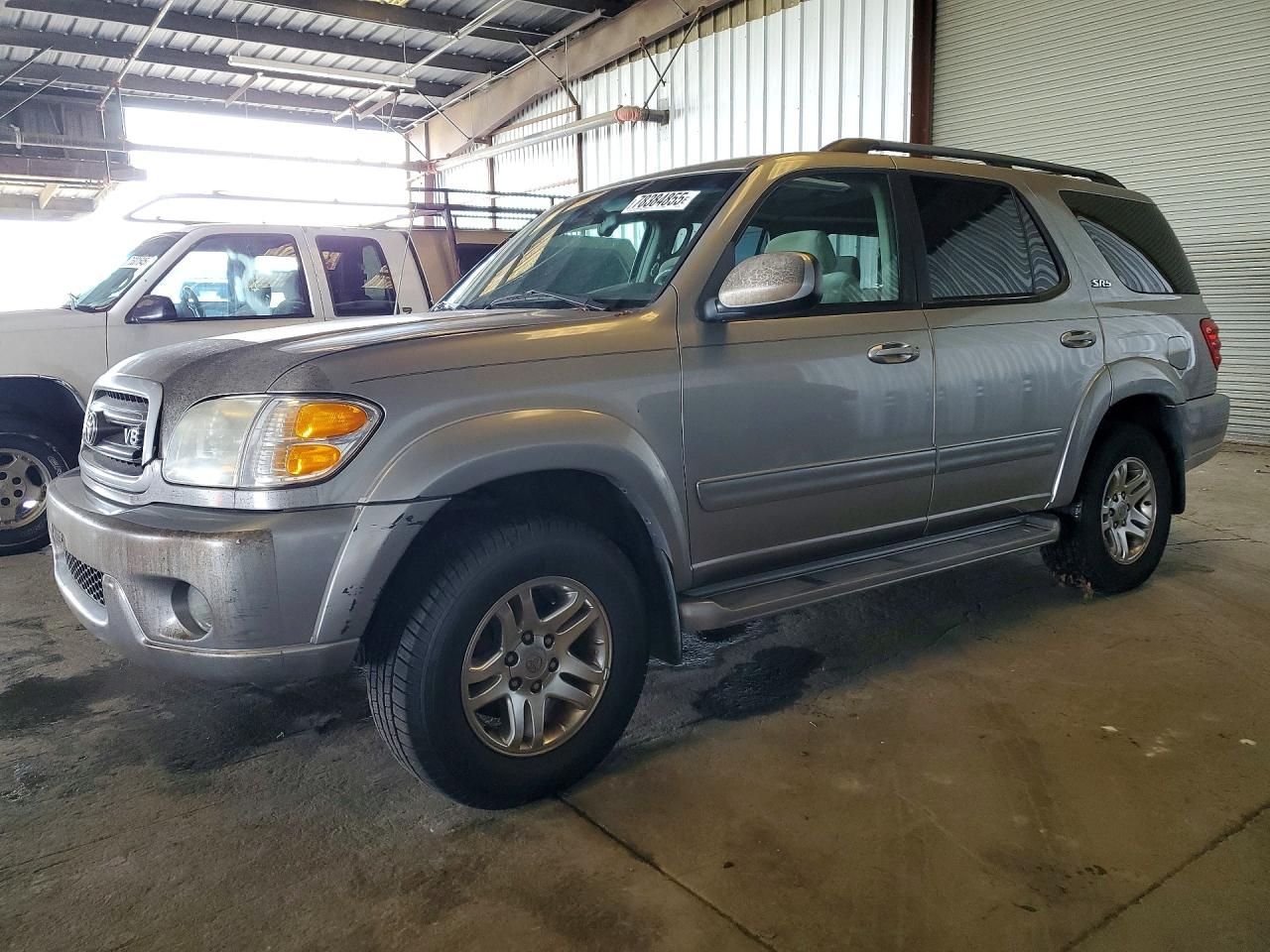 2004 Toyota Sequoia SR5