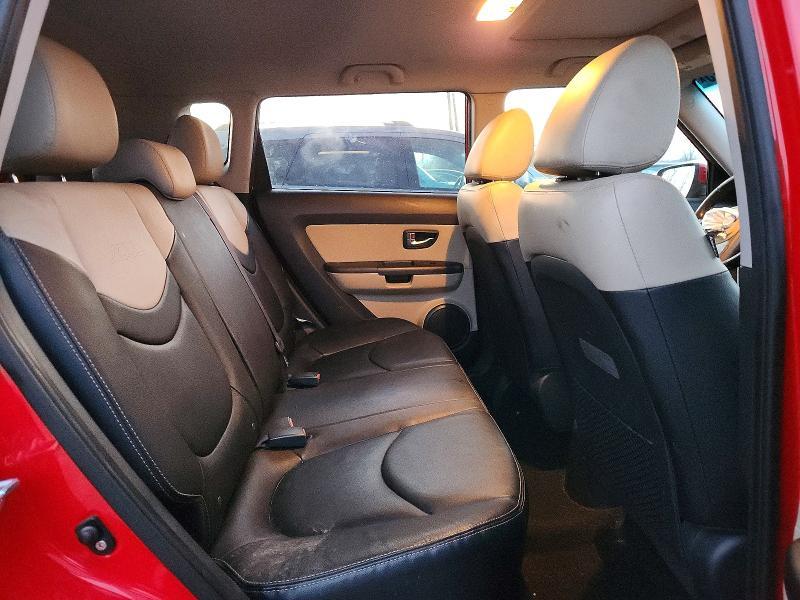 2013 KIA Soul +