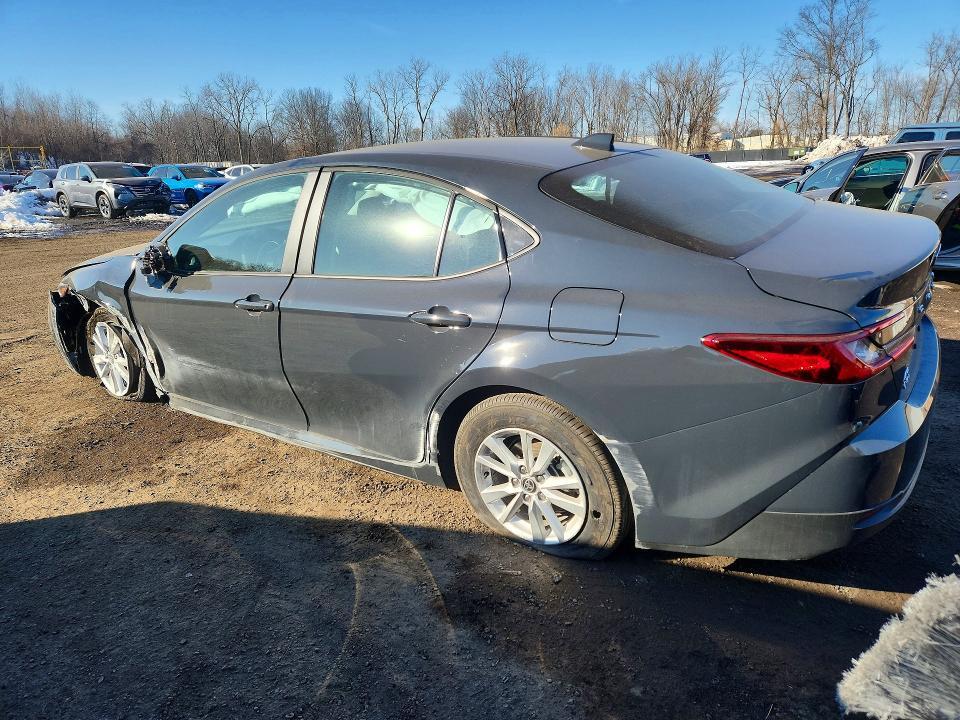 2026 Toyota Camry le