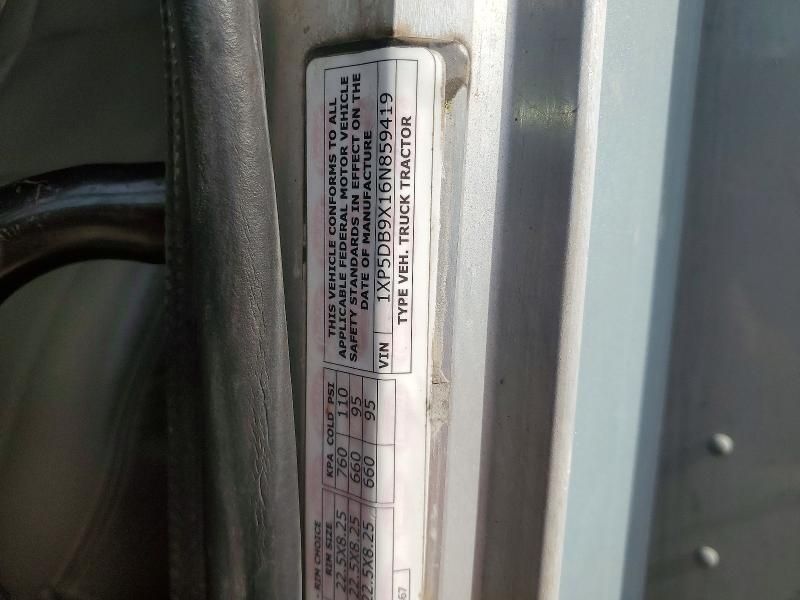 2006 Peterbilt 2006 Pntw 379-semi Truck