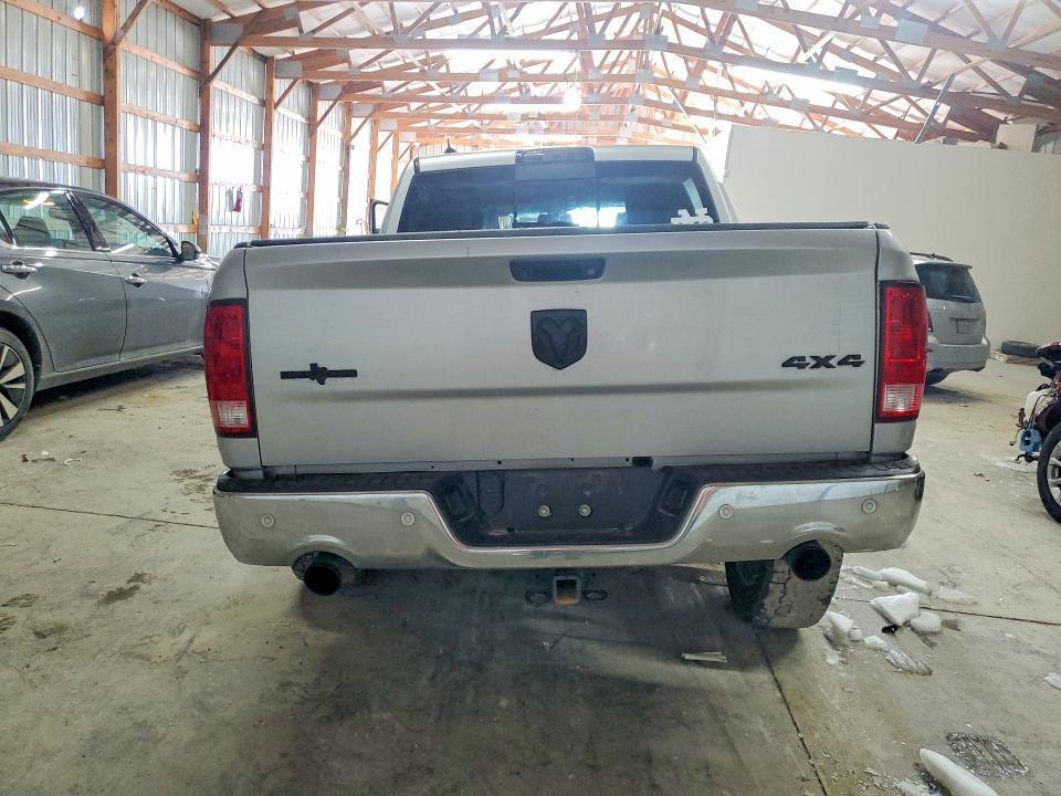 2015 Dodge Ram 1500 slt