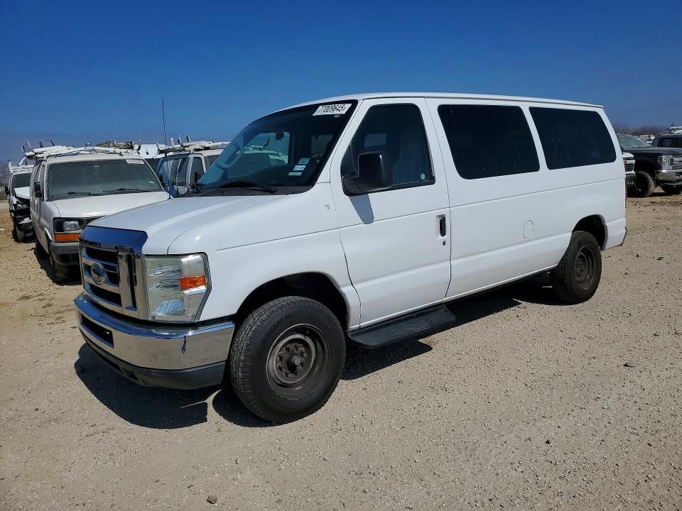 2011 Ford Econoline E350 Super Duty Wagon