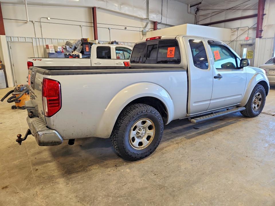 2009 Nissan Frontier King cab xe