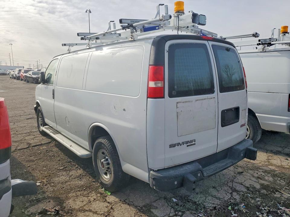 2014 GMC Savana 2500 Utility / Service van