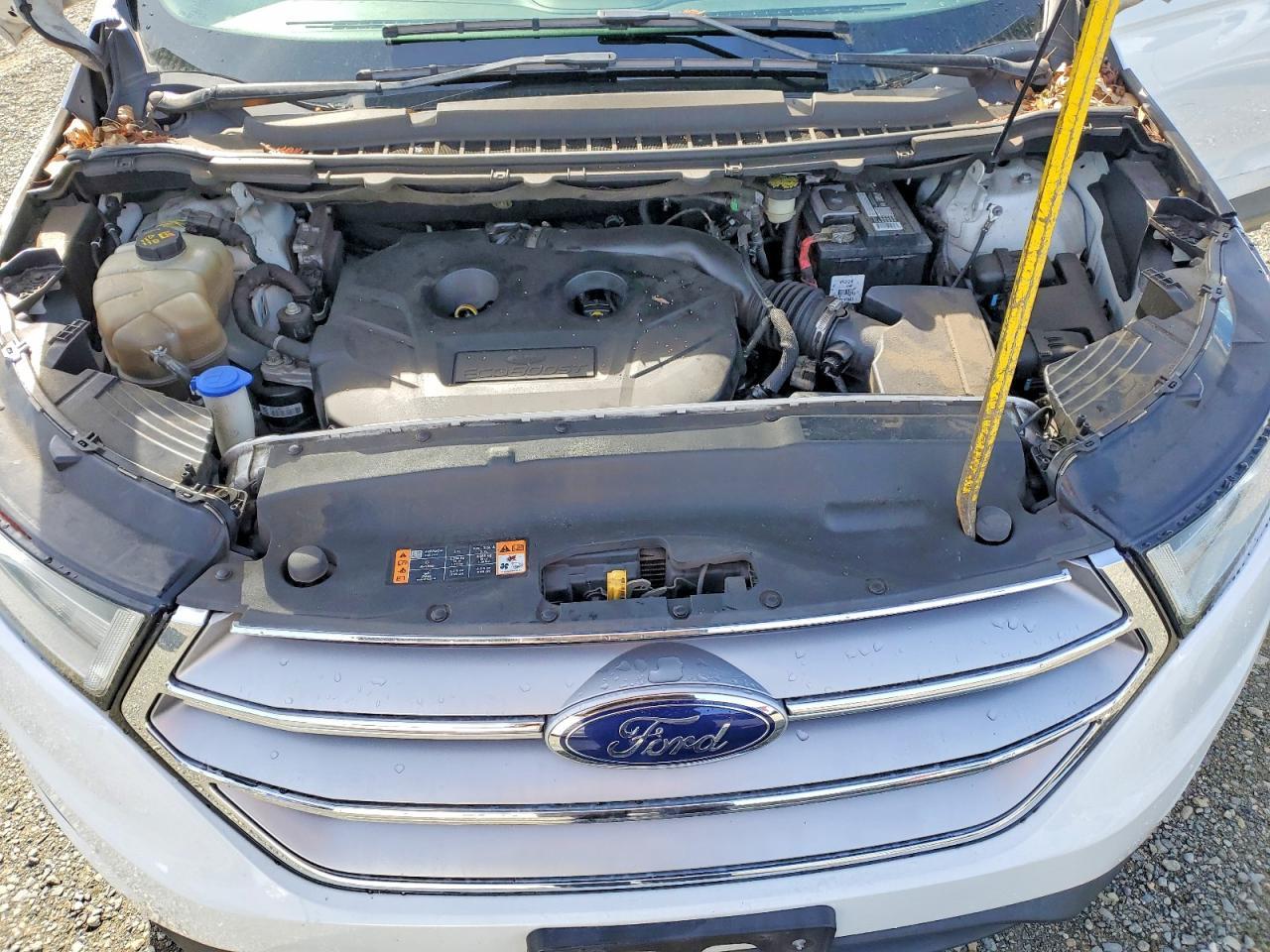 2017 Ford Edge se