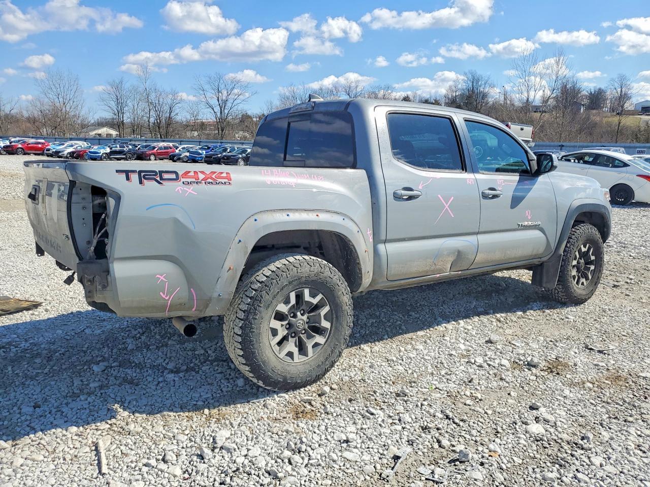 2018 Toyota Tacoma TRD OFF-Road