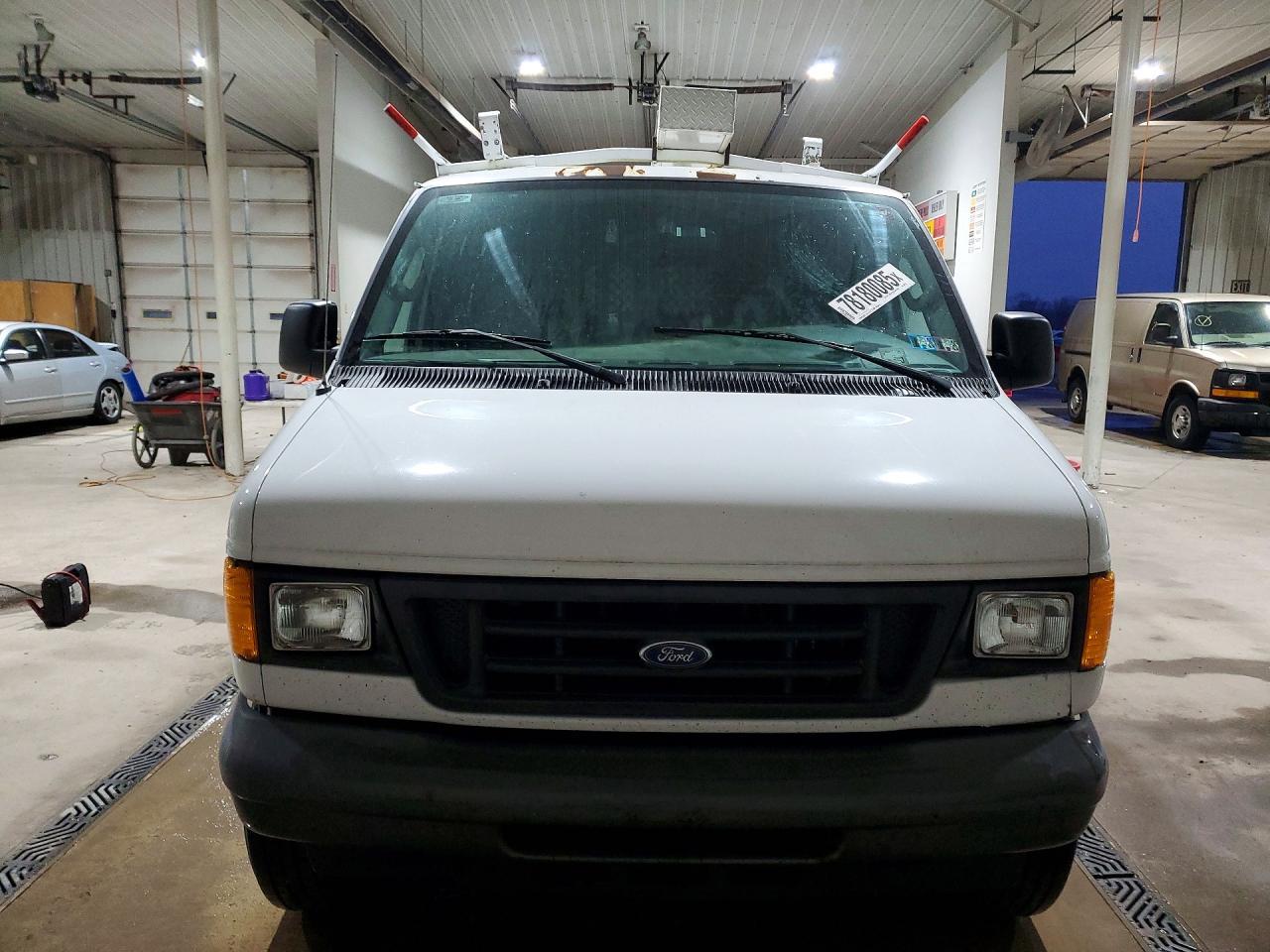 2005 Ford Econoline E250 Van
