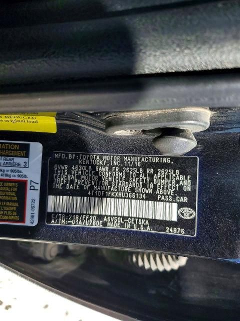 2017 Toyota Camry le