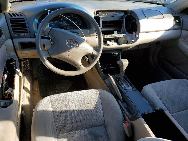2002 Toyota Camry le
