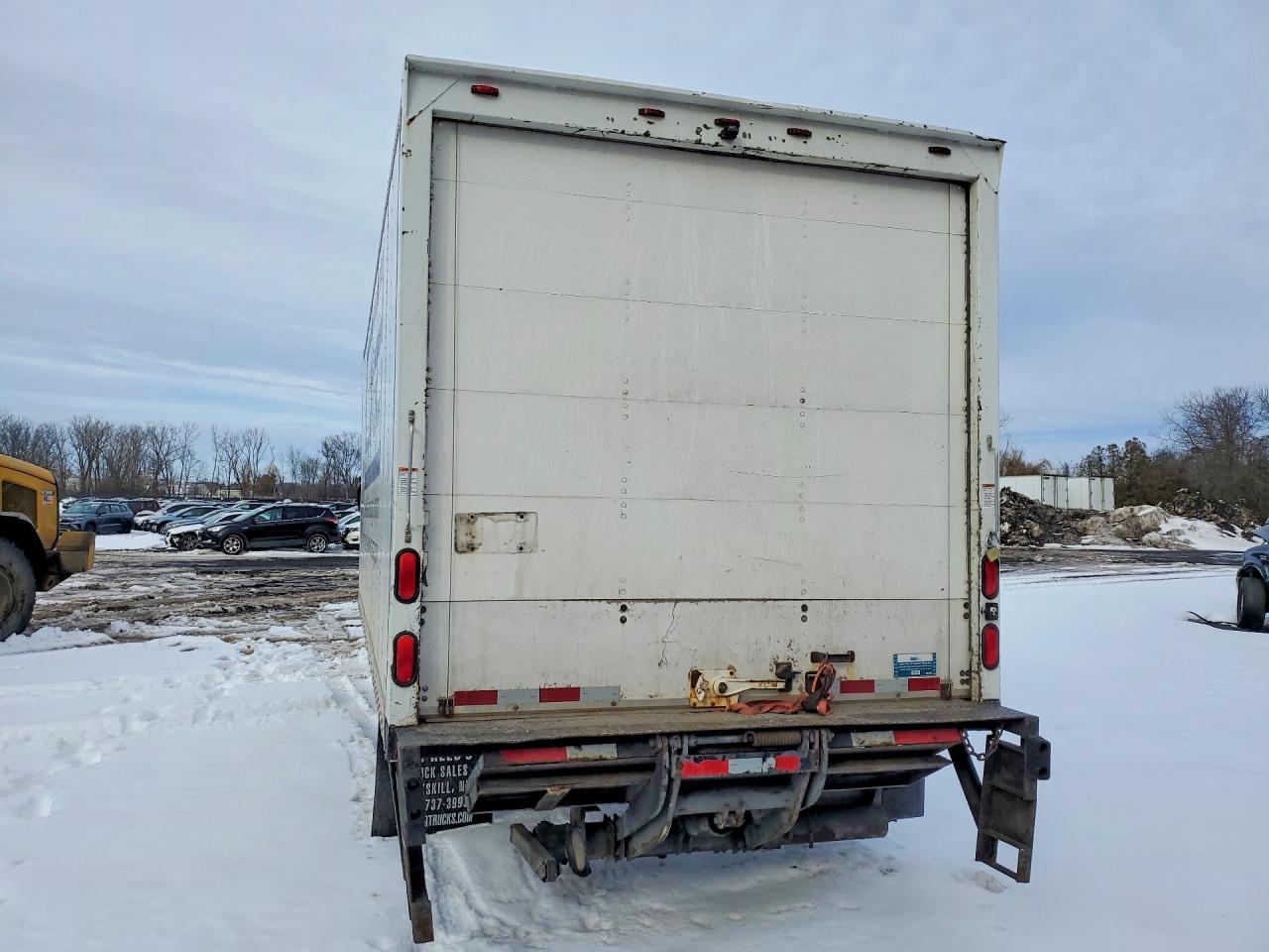 2015 Hino 195 BOX Truck