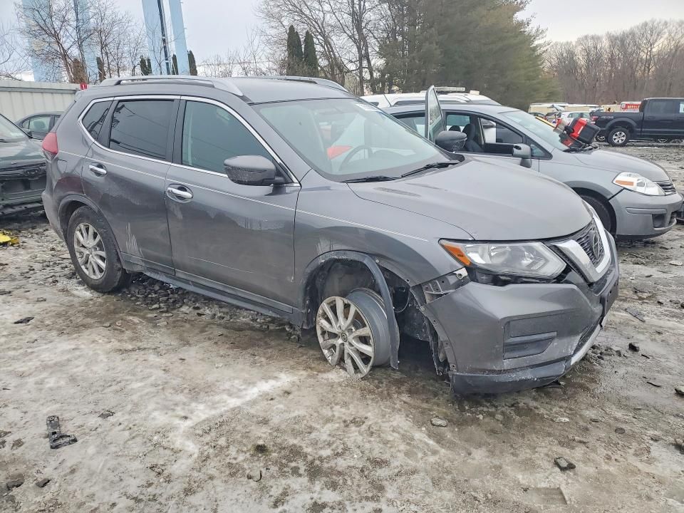 2018 Nissan Rogue s