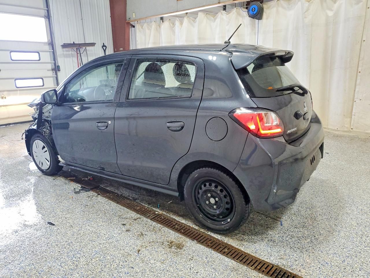 2024 Mitsubishi Mirage es