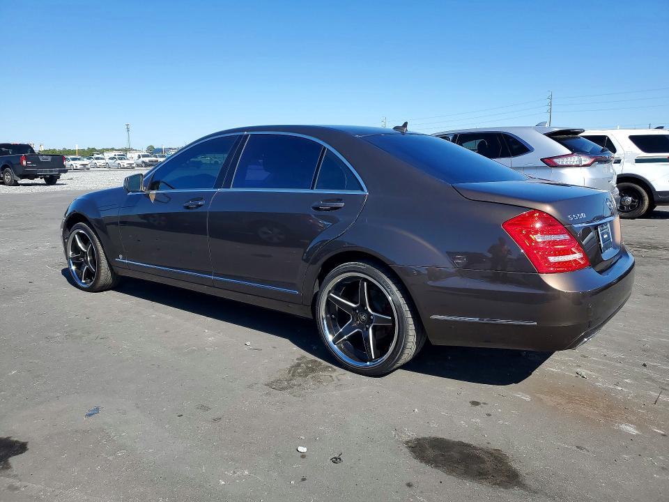 2010 Mercedes-Benz S 550