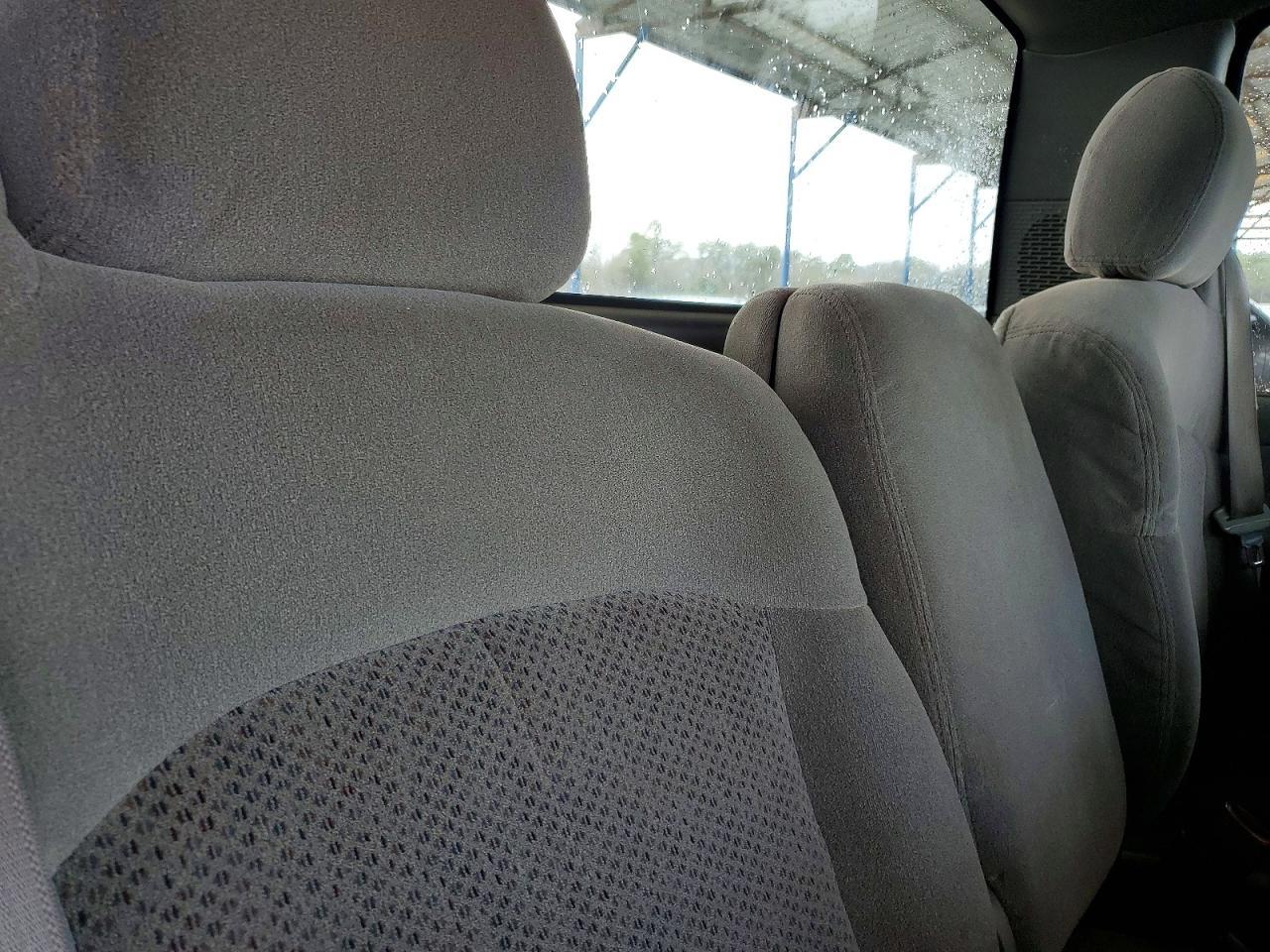 2000 Chevrolet Silverado C1500