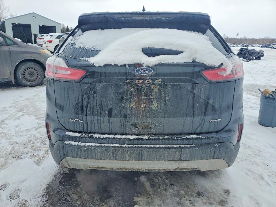 2022 Ford Edge sel
