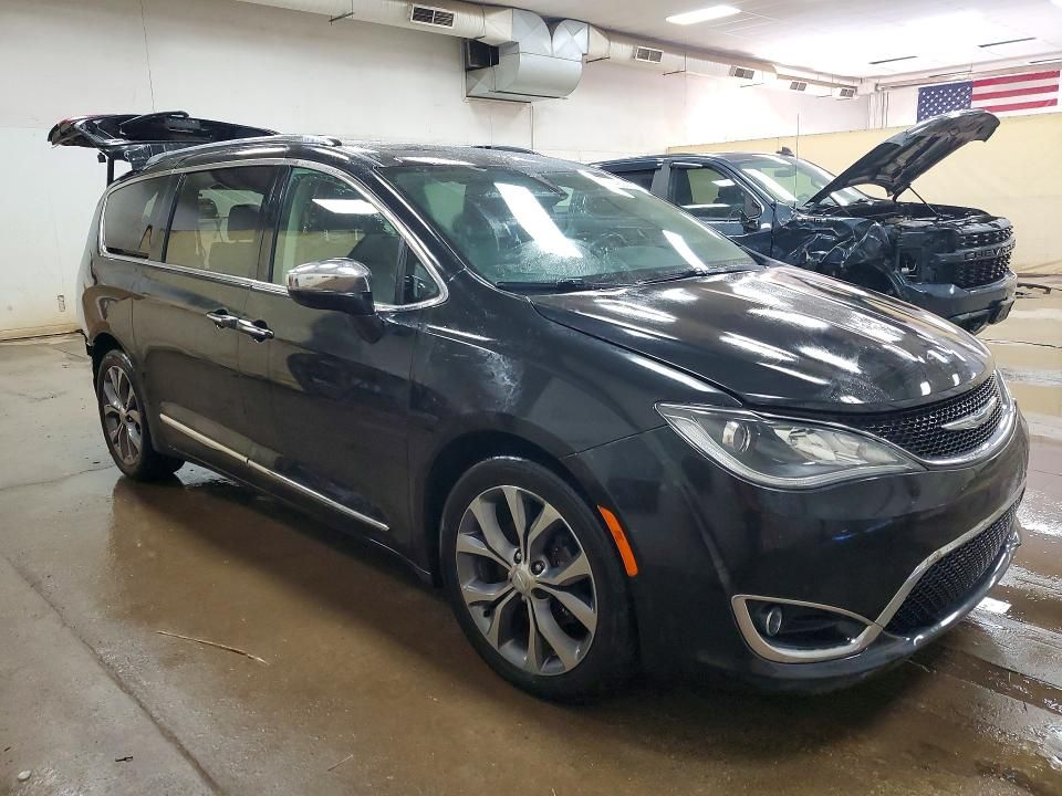 2018 Chrysler Pacifica Limited