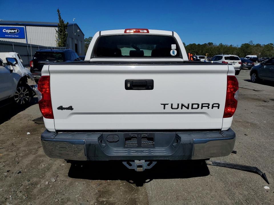 2015 Toyota Tundra Crewmax SR5
