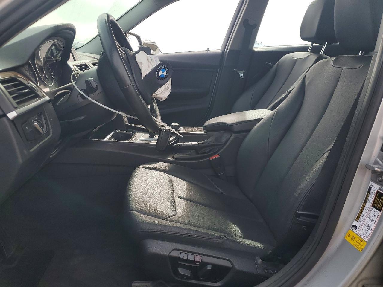2014 BMW 320 i