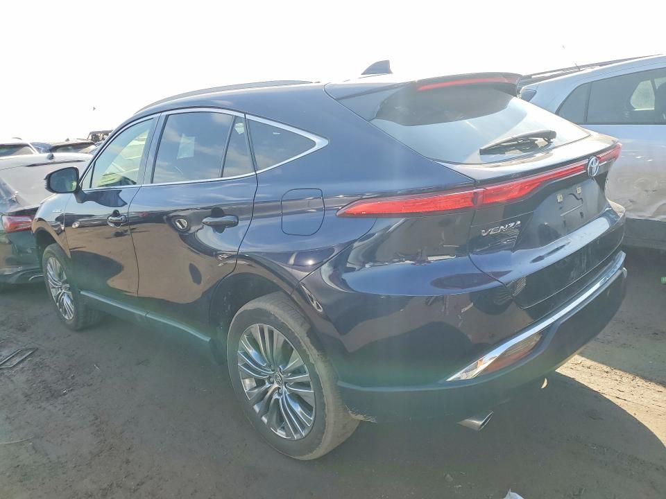 2021 Toyota Venza le