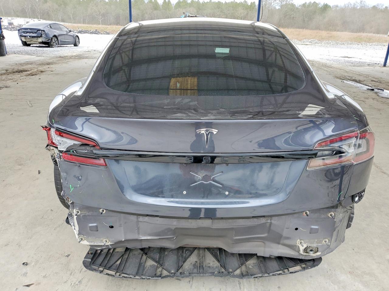 2022 Tesla Model s