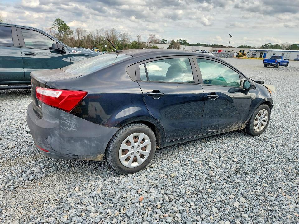2015 KIA Rio lx