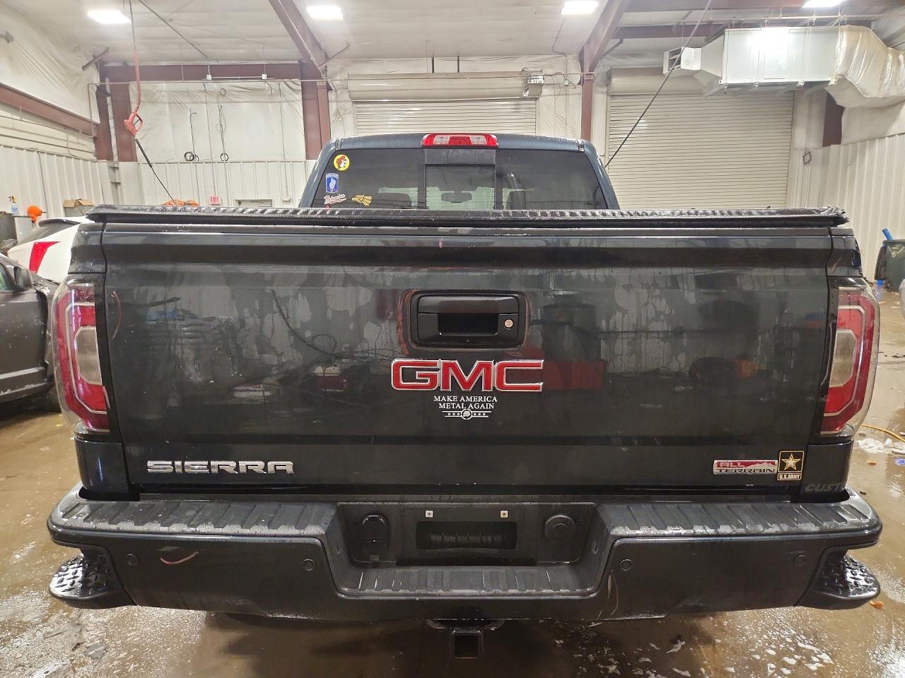 2018 GMC Sierra K1500 SLT