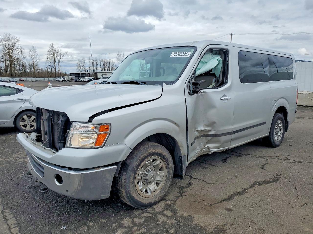 2019 Nissan 2019 Niss NV Passenger Van 350