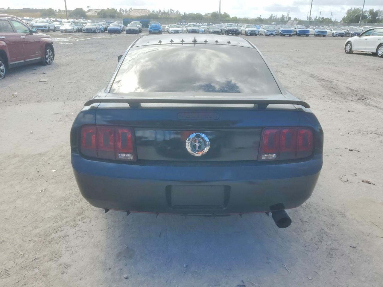 2006 Ford Mustang
