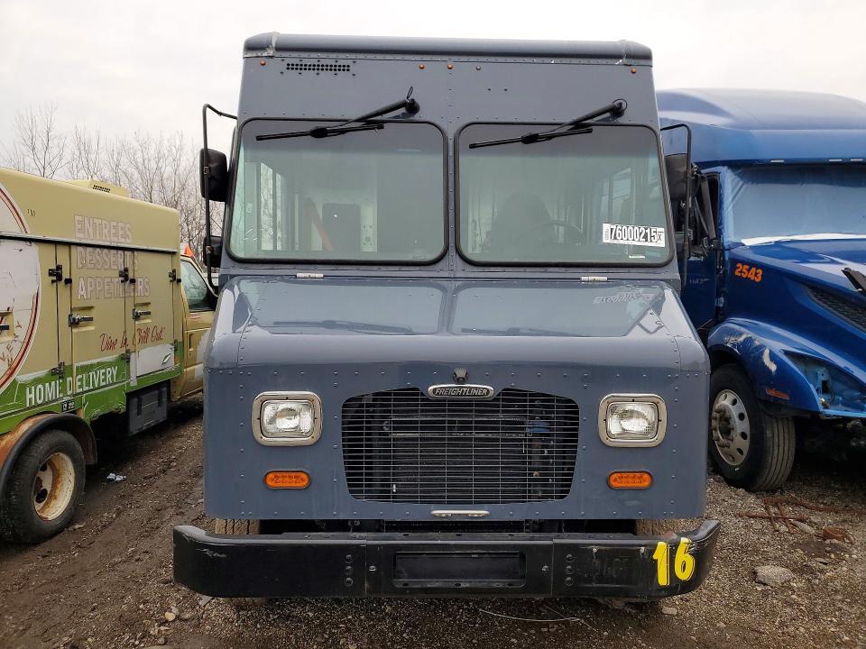 2020 Freightliner Mt45g Chassis Delivery Truck
