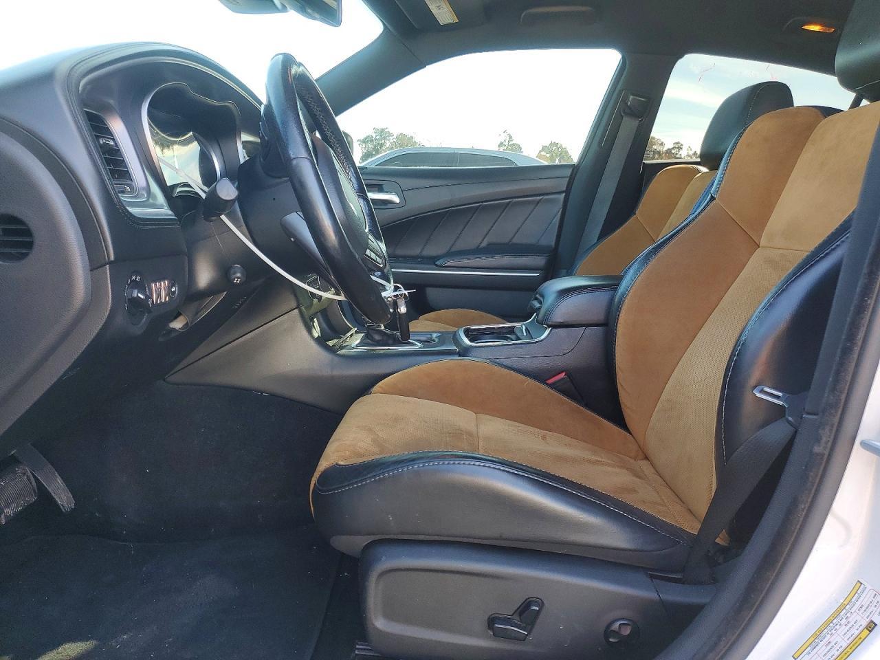 2020 Dodge Charger r