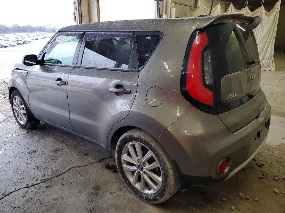 2017 KIA Soul +