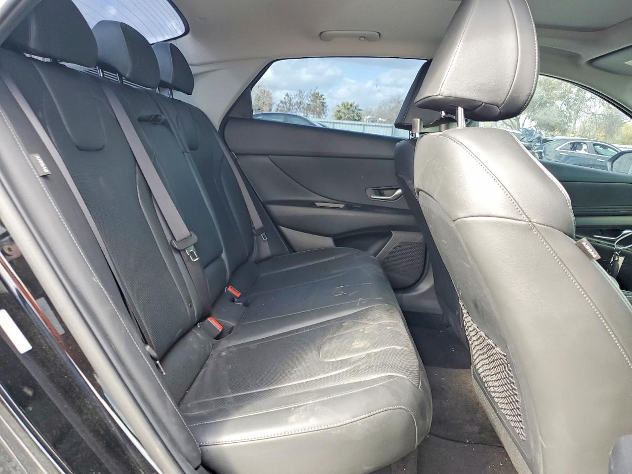 2025 Hyundai Elantra Hybrid