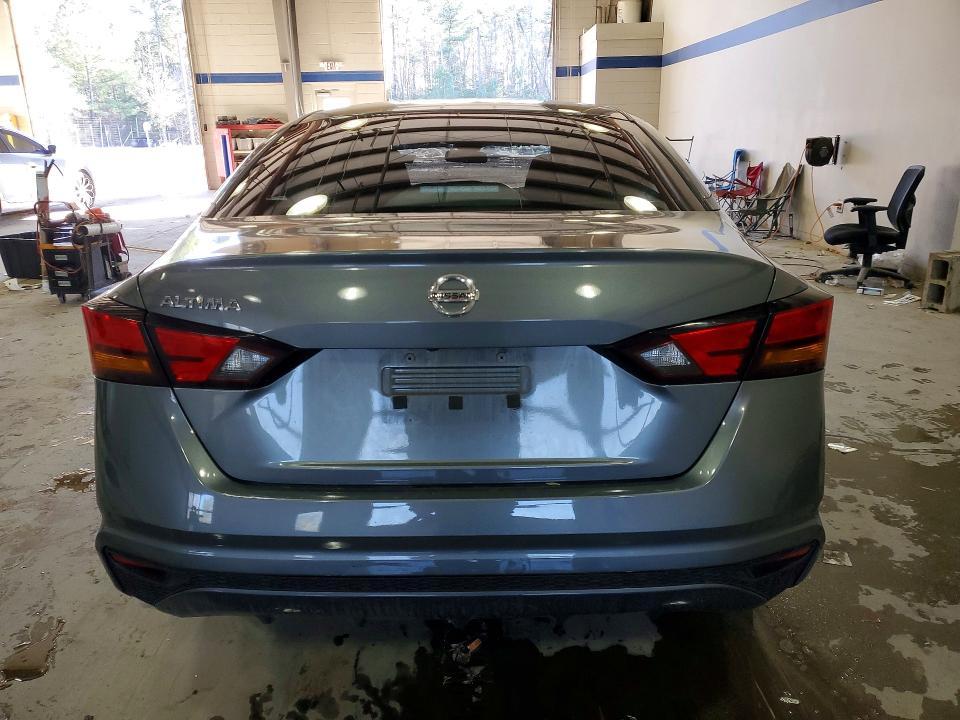 2022 Nissan Altima 2.5 s