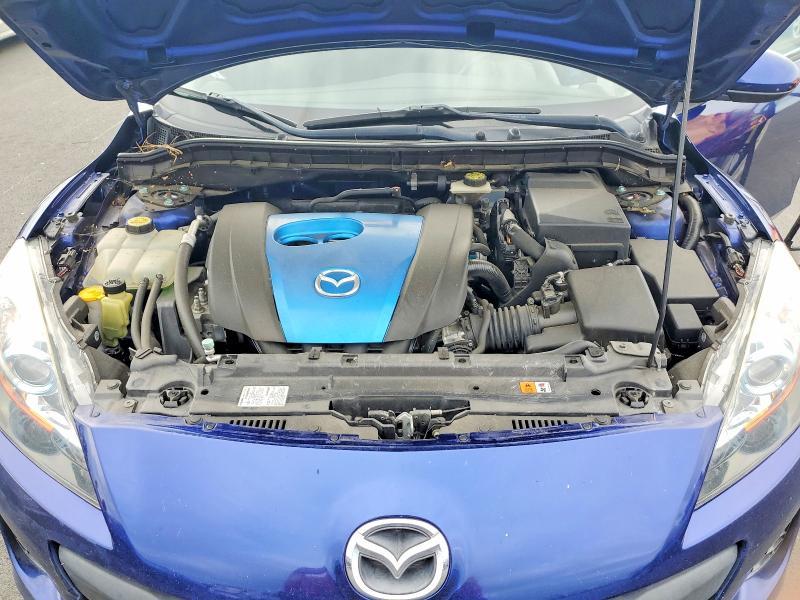 2013 Mazda 3 I