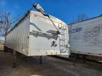 2010 Corn Husker Hopper Bottom Grain Trailer
