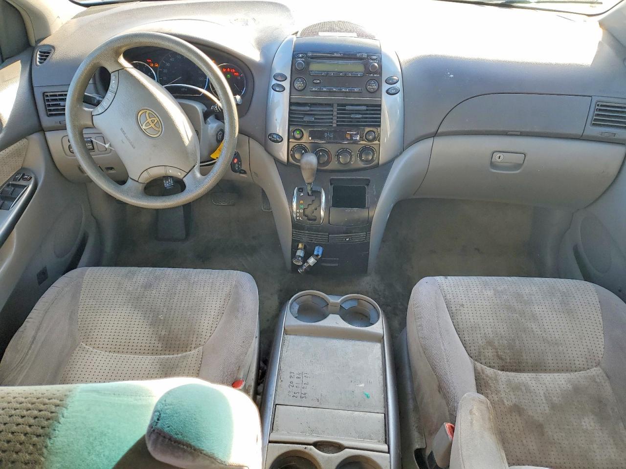 2009 Toyota Sienna ce