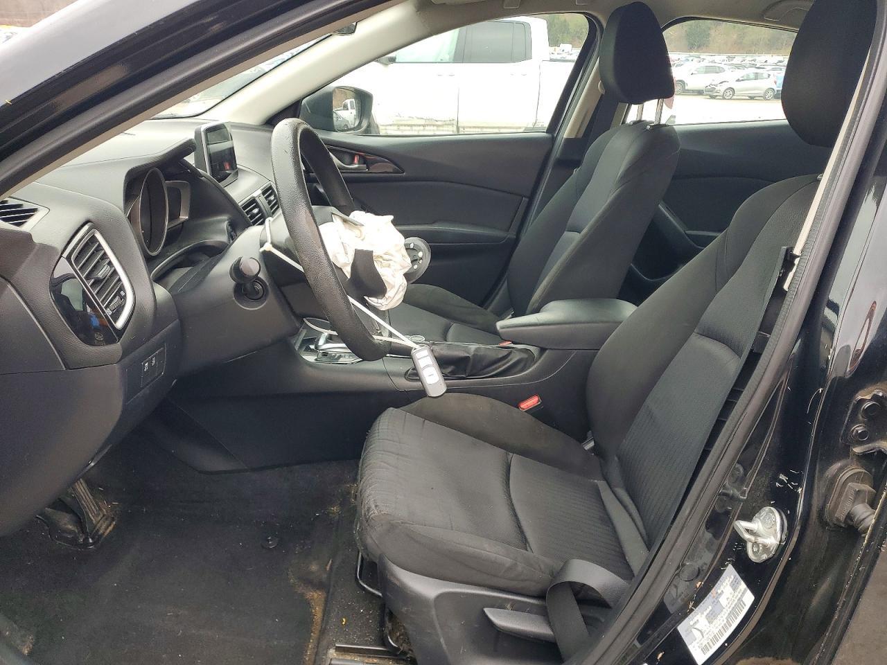 2016 Mazda 3 Sport