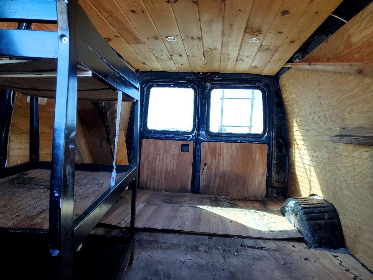 2002 Ford Econoline E250 Van