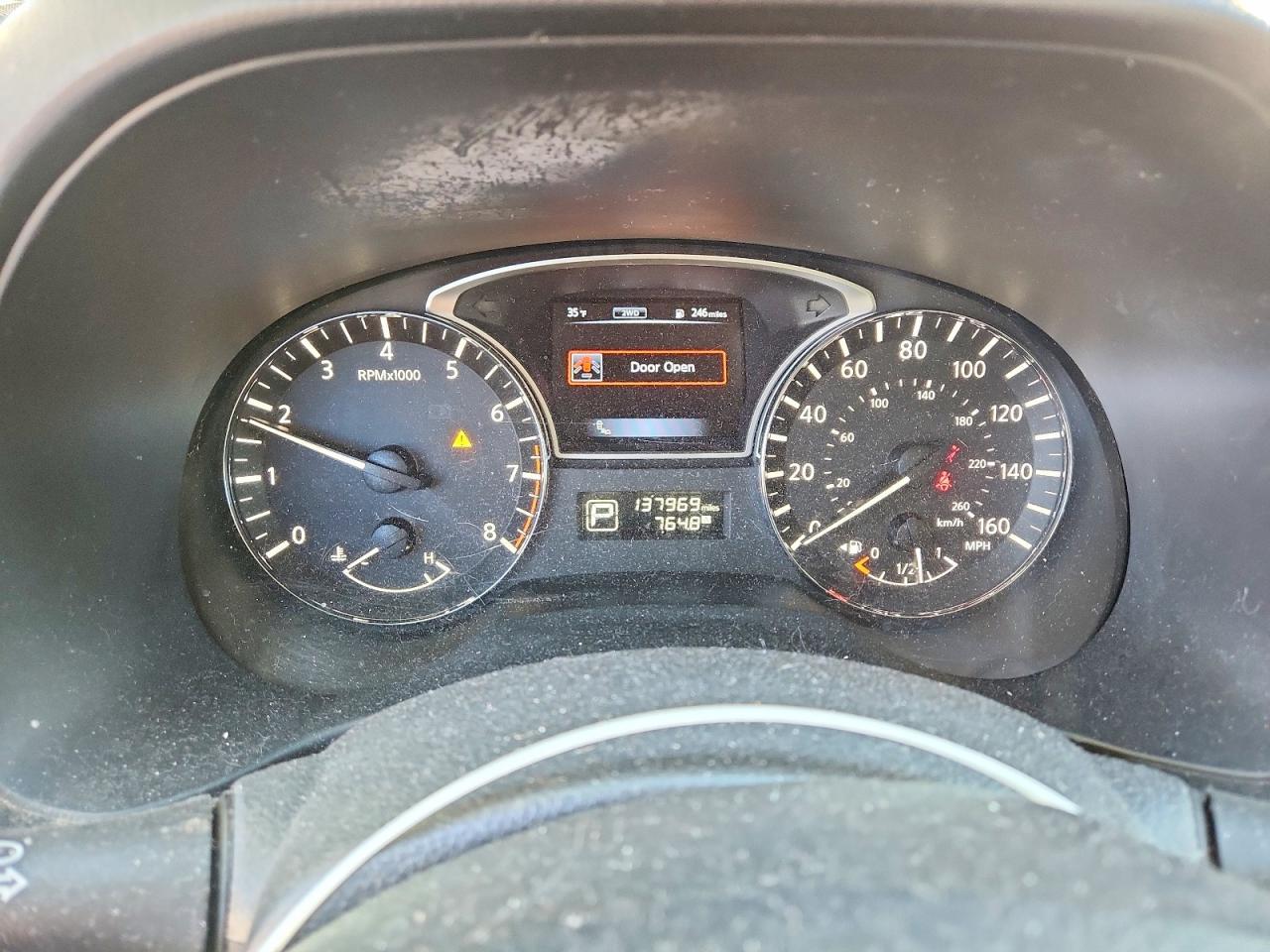 2015 Nissan Pathfinder s