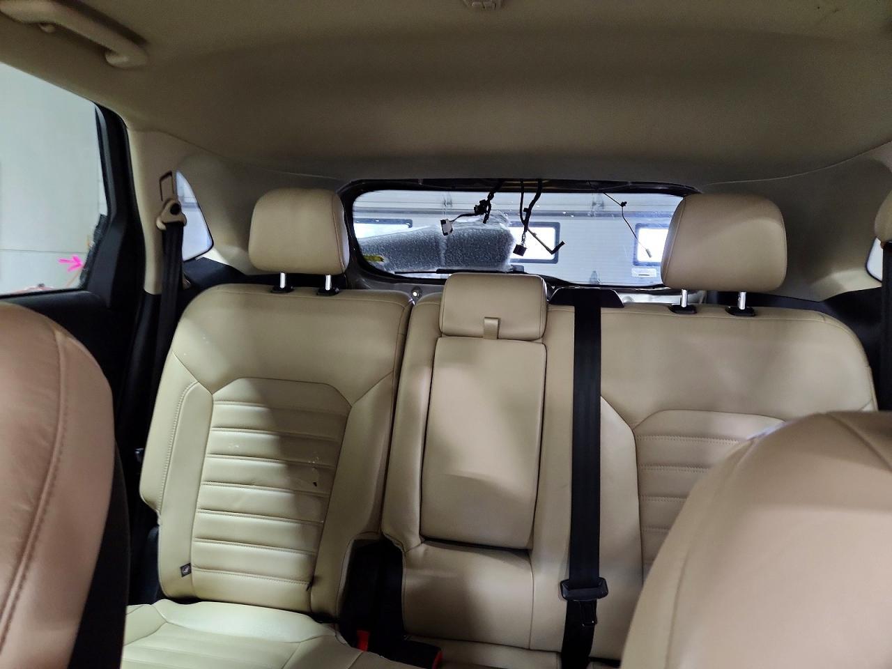 2017 Ford Edge sel