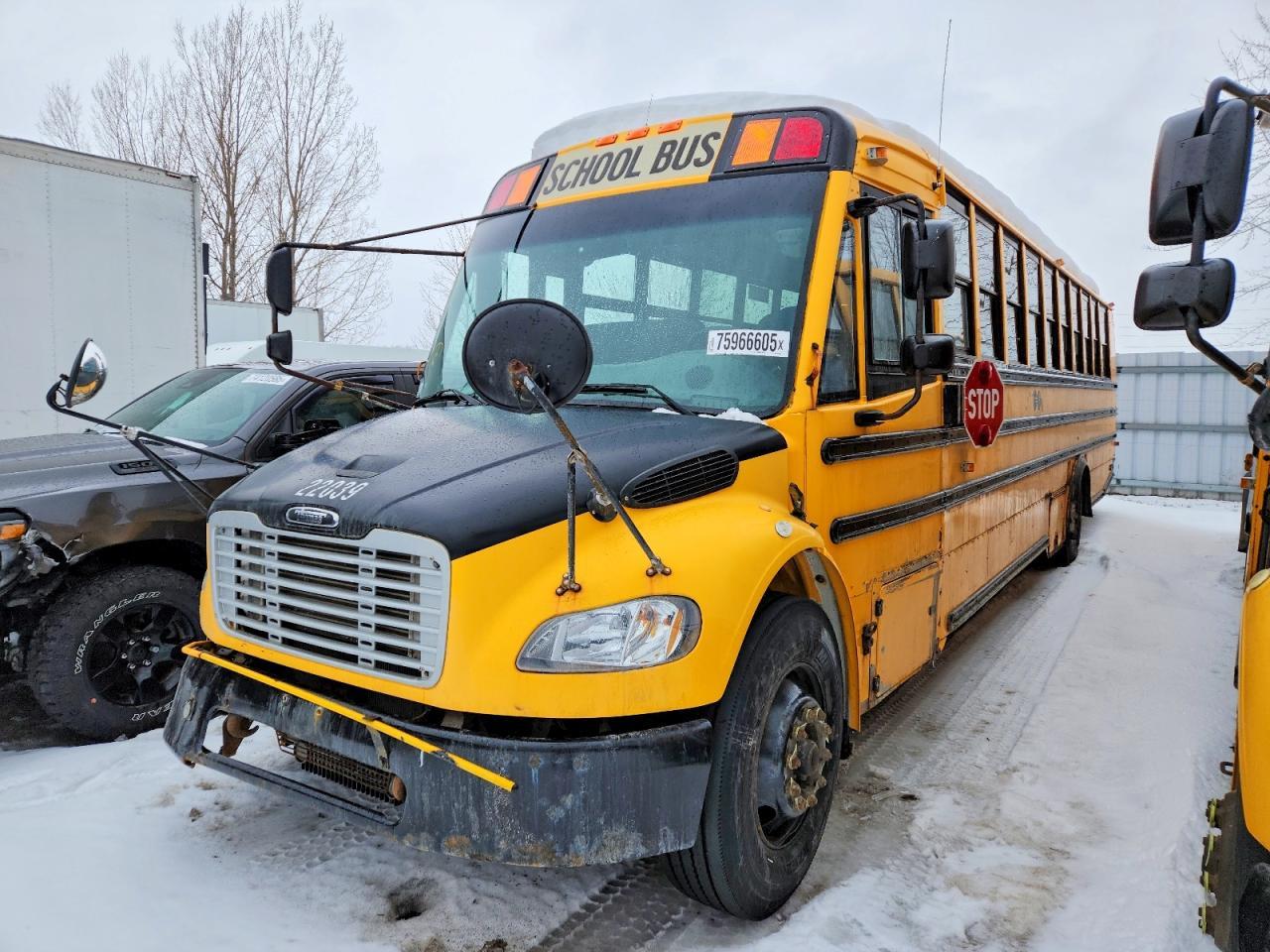 2012 Thomas SAF-T-LINER C2-School Bus