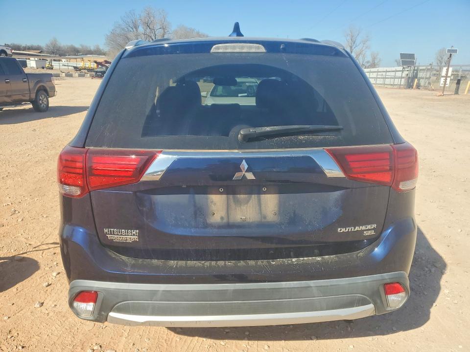 2018 Mitsubishi Outlander se