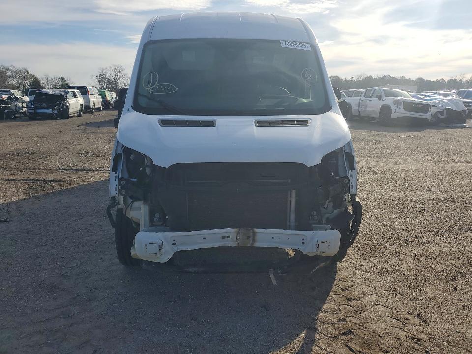 2023 Ford Transit T-250