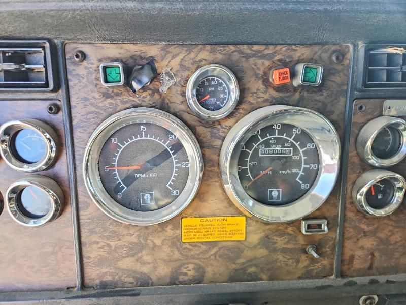 1997 Kenworth T600 Semi Truck