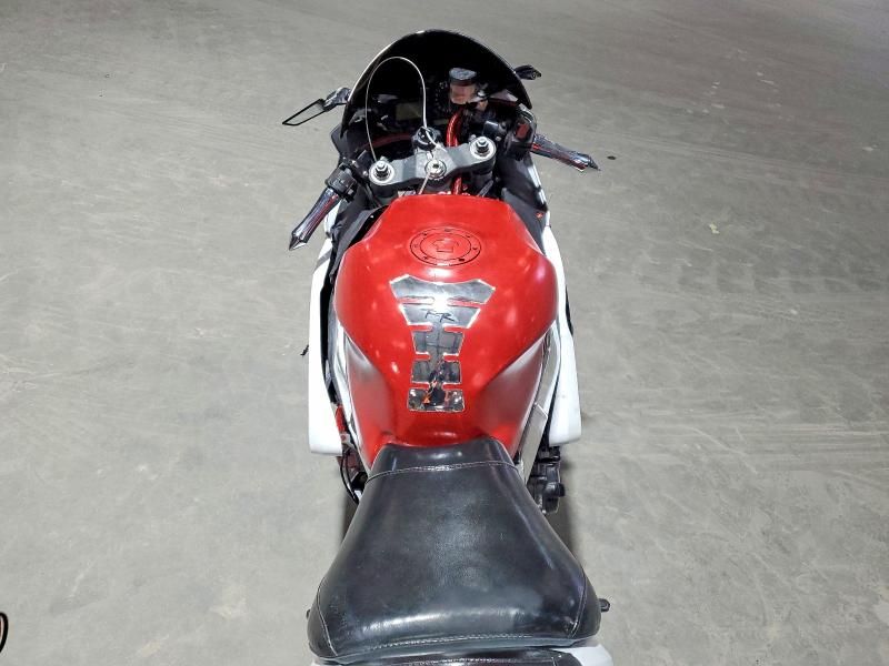 2001 Honda CBR900 RR