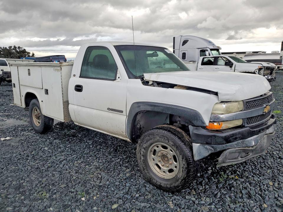 2001 Chevrolet Silverado Utility / Service Truck