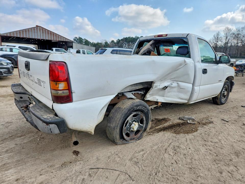 2002 Chevrolet Silverado C1500