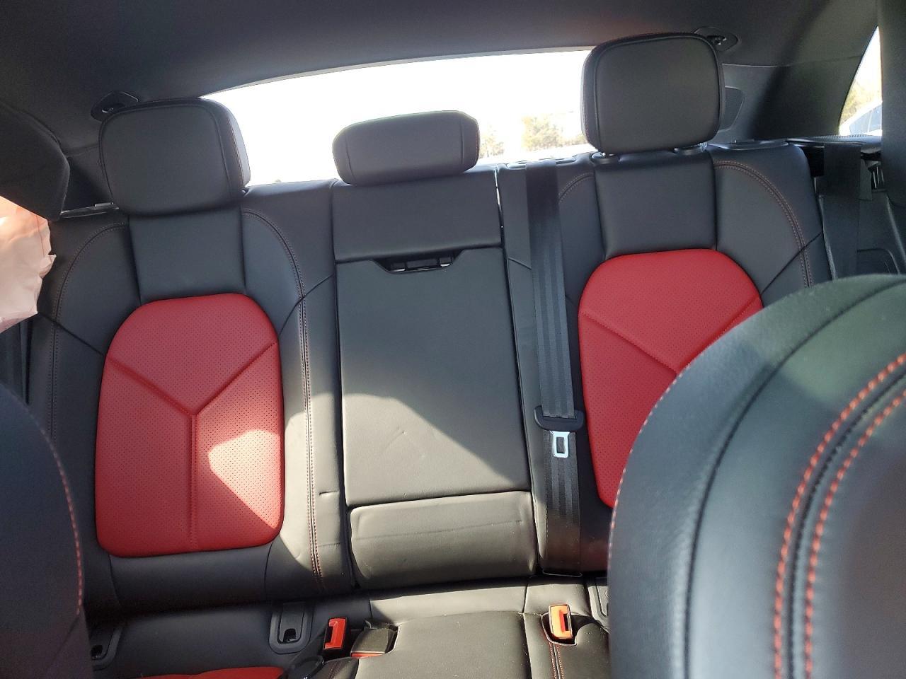 2021 Porsche Macan s